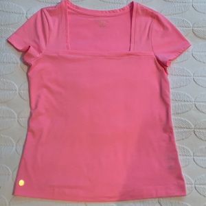 Lilly Pulitzer super cute boat neck pink shirt. Small. Like new!